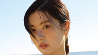 정소민, 오키나와 물들인 우아함…독보적 여신 분위기 [화보]