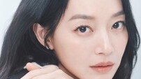 신민아, ‘눈동자’ 흥행 이어 ‘재혼 황후’…하반기 활약 잇는다