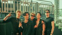 ‘물음표를 느낌표로!’ 웨이프 보이즈 ‘워터밤’ 찢고 입증한 ‘누 케이팝’의 실체