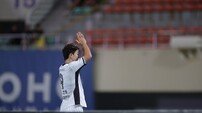 “자다가 심장이 아파서 깰 정도였다” 11개월 만에 골맛 본 강원 김건희의 고백…긴 무득점에 짓눌렸던 스트레스, 기다림 끝에 터뜨린 반등의 한 골