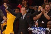 [NBA] 내쉬, 레이커스 PO 진출에 ‘세상 다 가진 듯’ 환희