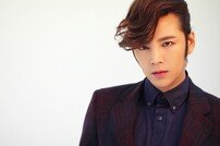 ‘예쁜남자’ 장근석, 이미지컷 최초 공개 ‘독고마테와 놀라운 싱크로율’