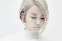윤하, 신곡 ‘괜찮다’ 티저 공개…‘몽환+애절’