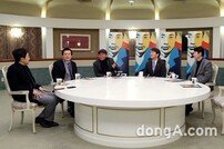 [동아포토]안철수 의원 ‘안중근 의사의 활약상 담은 ‘영웅’ 관람’