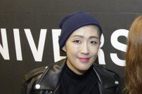 홍진경, 방송활동 잠정 중단…이달 말 美 출국