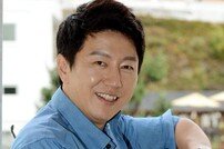김수로, 국내 최초 연예인 관광 가이드 변신…영국 기부 여행 떠난다!