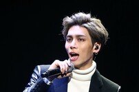 [동아포토]샤이니 종현 솔로 쇼케이스 ‘달달한 첫 무대’