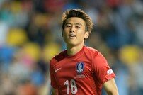 [대한민국 레바논] ‘행운의 자책골’ 한국, 레바논에 2-0 앞서