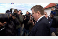 ‘조세 회피 의혹’ 아이슬란드 총리 사임…‘파나마 페이퍼스’의 후폭풍