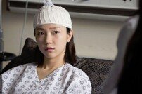 김규선, ‘캐리어를 끄는 여자’ 특별출연…최지우와 대면