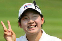 14세 태국소녀, 유럽 프로골프대회 최연소 우승