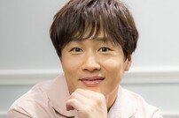 [DA:이슈] 슬그머니 고정MC 차태현…조인성·박보검 ‘라스’ 나올까