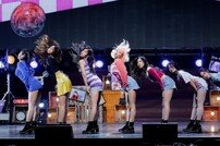 [DA:이슈] 트와이스×JYP, ‘시그널’ 때 많이 억울했었죠?