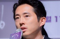 [DA:이슈] ‘욱일기·사과문 논란’ 스티븐 연 향한 질타…지적인가, 매도인가?