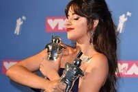 ‘하바나’ 카밀라 카베요, MTV 비디오 뮤직 어워드 주요 부문 수상