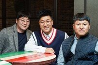 [DA:인터뷰③] ‘뇌피셜’ PD들 “김종민, 유재석과 다른 매력…단독 MC 무리 없어”