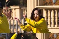 [DAY컷] ‘런닝맨’ 강한나, 예능감 봉인해제한 코믹댄스