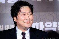 [DA:현장] “‘마약왕’ 배우들 덕분에 부담감↓” 연기왕 송강호의 고백 (종합)