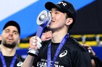 [포토] MVP 전광인, 우승 한 풀었다!