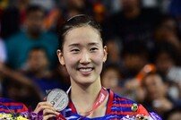 장예나, 日세계랭킹 1위 격파…도쿄 금메달 보인다