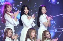 [DA:현장] ‘과거는 과거일 뿐?’ 아리아즈 데뷔, 가시밭길→꽃길 여정 첫 걸음 (종합)