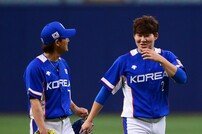 [포토] 김상수-박민우 ‘훈련은 즐거워!’