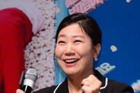 ‘정직한 후보’ 라미란 “1000만 땐 총선 출마”…진짜면 어쩌려고?