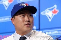 TOR 류현진, ‘팀 에이스’-김광현 ‘5선발’… MLB.com 전망