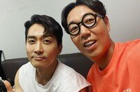 [DAY컷] 김영철, 송승헌과 함께 “어느 쪽이든 너만 잘 나와”