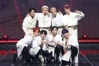 [DA:차트] 스트레이 키즈, 차트 1위…데뷔 후 최고 성적