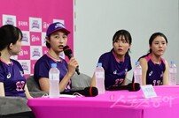 [포토] 팀의 중심이 될 김연경