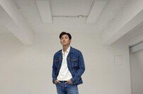 [DAY컷] 지창욱, 청청도 완벽소화…비주얼+기럭지 모든 게 ‘완벽’