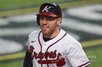 ATL 프리먼, NL MVP 선정… ‘1위표 28장’ 압도적 수상