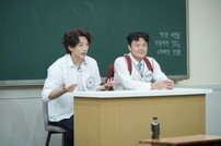 [DAY컷] ‘아는형님’ 박진영 “비가 번 돈, 美 진출로 날려”