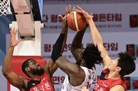 오세근과 윌리엄스가 만든 페인트존 득점률 89%…KGC, 단독 2위 지켜