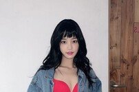 [DAY컷] 이유비, 허리 체인으로 완성한 매혹美