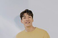 [DAY컷] 김영광 화보, 남친룩의 정석