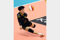 [포토] 김도훈 ‘어려운 공이지만’