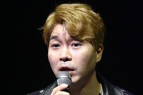 [DA:이슈] 박수홍, 친형에 100억 피해…“활동 이어갈 것” (종합)
