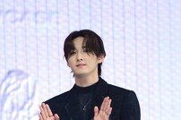 [포토] SF9 주호, 손인사 포즈