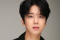 ‘경찰수업’ 유영재, 22일 온라인 팬미팅 개최