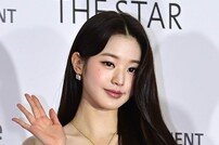 아이브 장원영, 피 철철 나는데도 태연하게 ‘프로 아이돌’