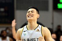 38.3초 전 역전 2득점 포함 29점 원맨쇼 이관희, LG에 후반기 첫 승 안겼다