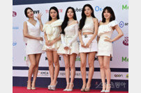 레드벨벳 ‘추위 잊은 미니스커트’ [포토]