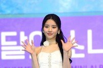 이달의 소녀 희진 ‘컴백했어요’ [포토]