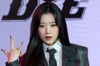 (여자)아이들 슈화, 워터밤 얼굴 공격 분노 “살살 하라고 했잖아”