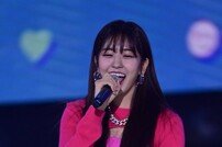 아이브 안유진 ‘드러나는 멍뭉미’ [포토]