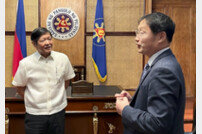 ‘디지코’ KT, 해외 영토 확장 잰걸음…필리핀 대통령 만나 ‘DX’ 방안 논의