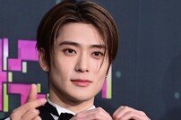 NCT127 재현, 사랑스러운 손하트 (KBS 가요대축제)[포토]