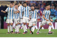 ‘아르헨티나 V3-역대급 결승전’에 쏟아진 찬사와 위로